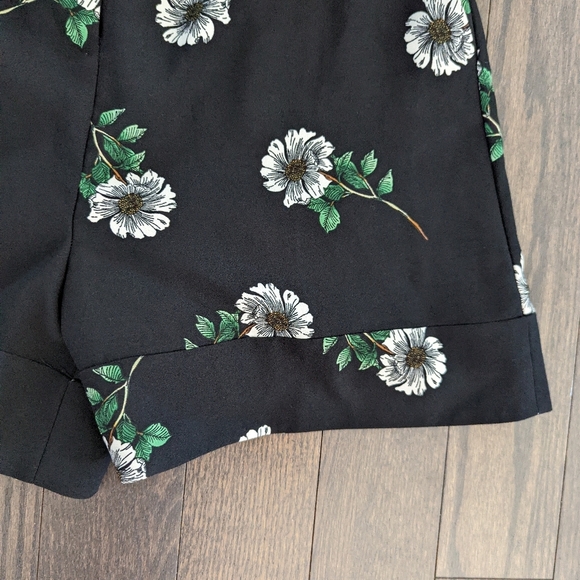 Floral Romper - Picture 3 of 7